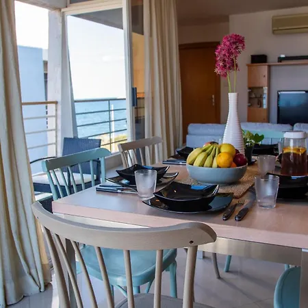 Bay 3 Bedroom 