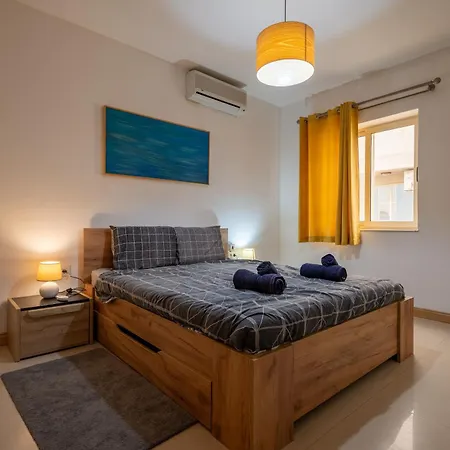 Bay 3 Bedroom 