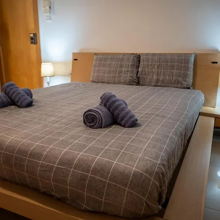 Bay 3 Bedroom 