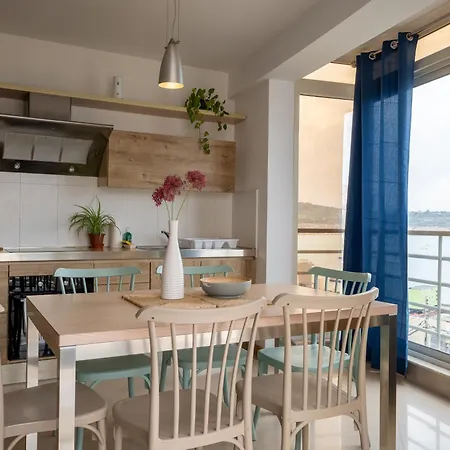 Bay 3 Bedroom 
