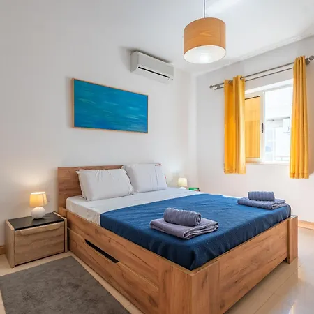 Bay 3 Bedroom 