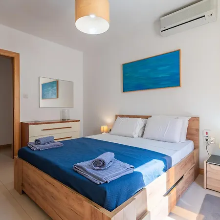 Bay 3 Bedroom 